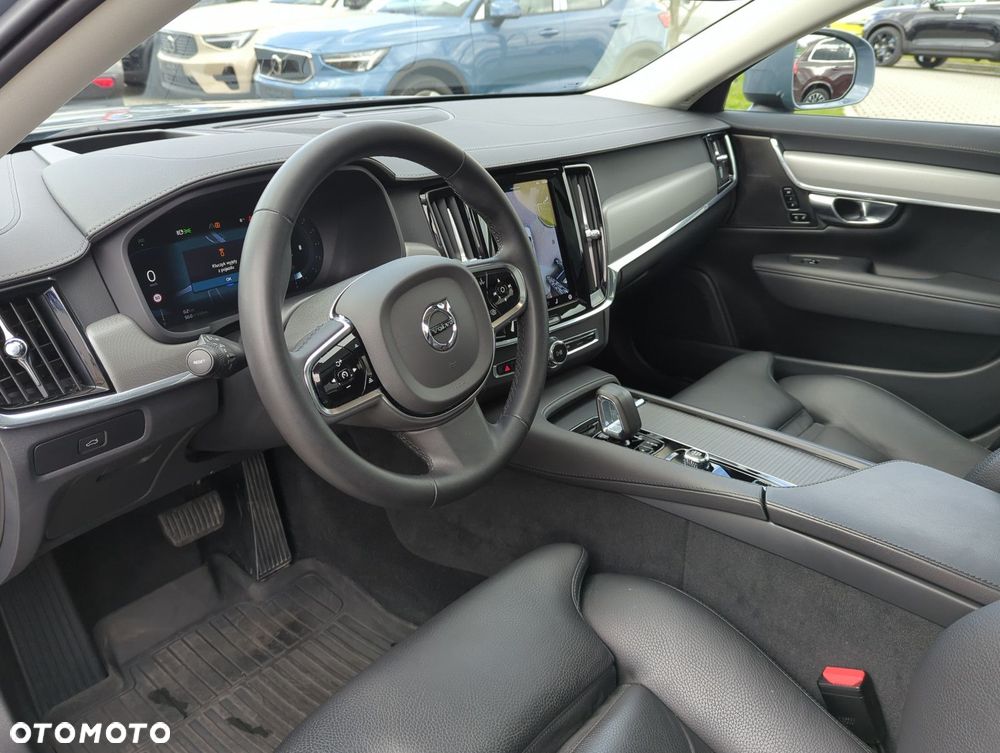 Volvo V90 Cross Country - 9