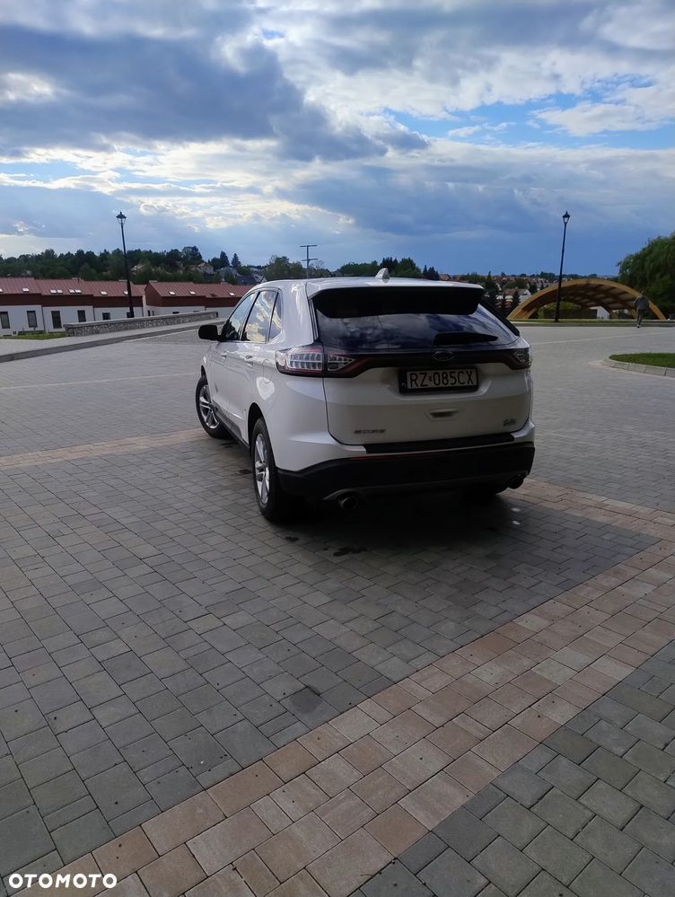 Ford Edge - 14