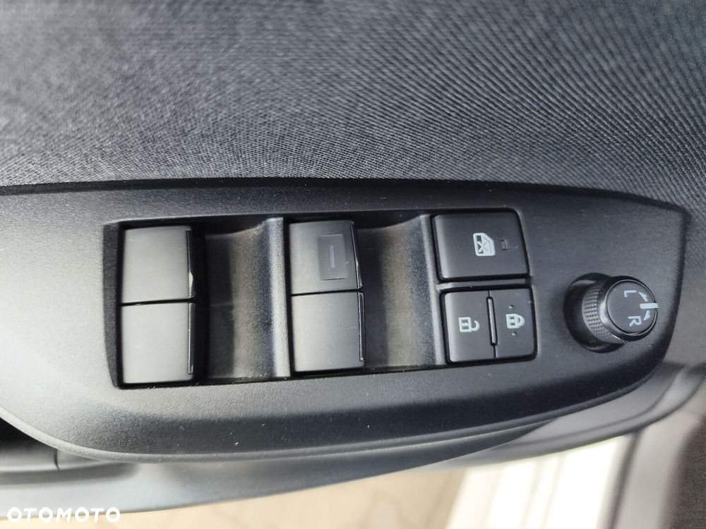 Toyota Yaris 1.5 Comfort - 19