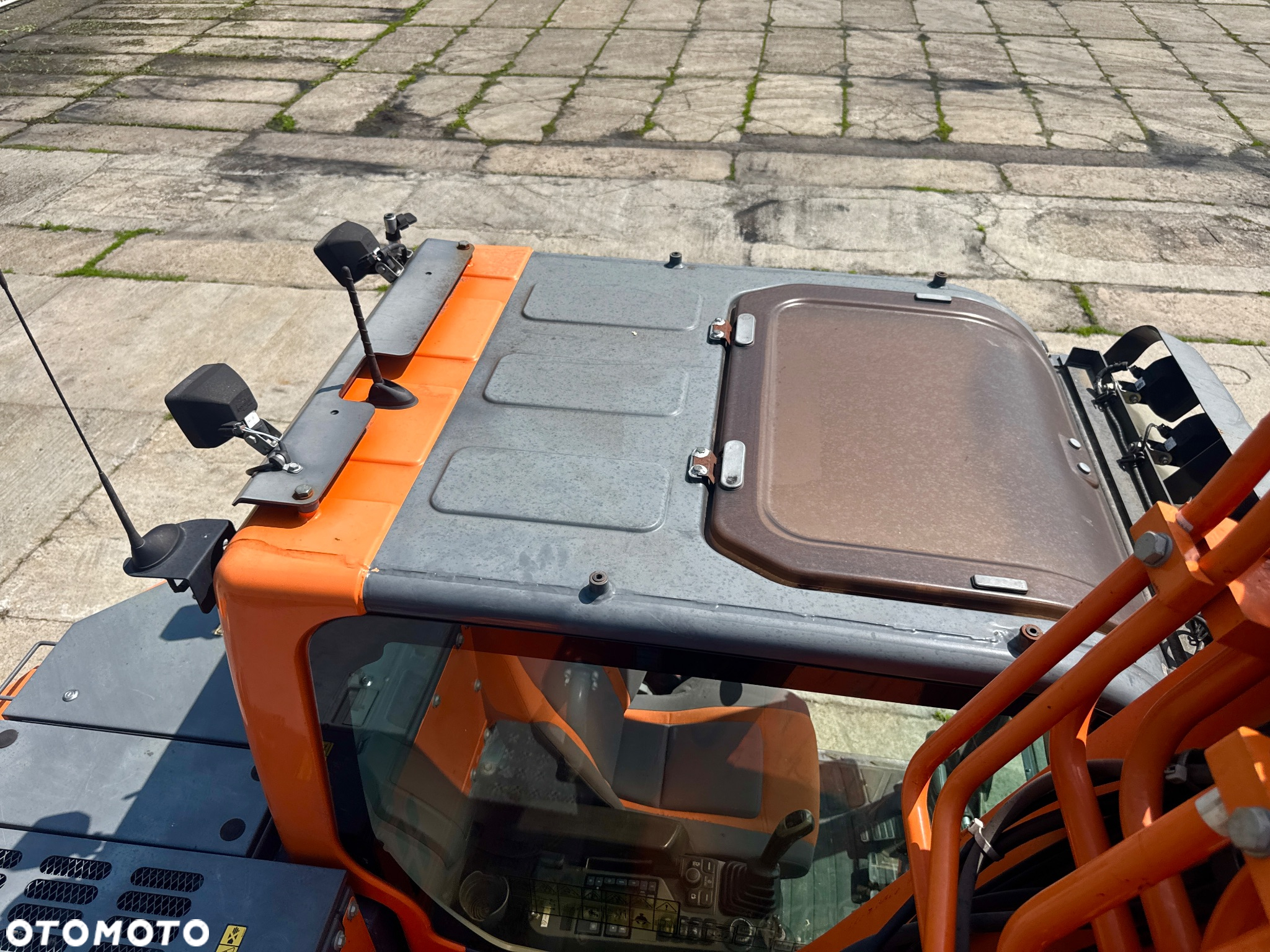 Doosan Koparka Gąsienicowa DX140 LCR-5 - 17