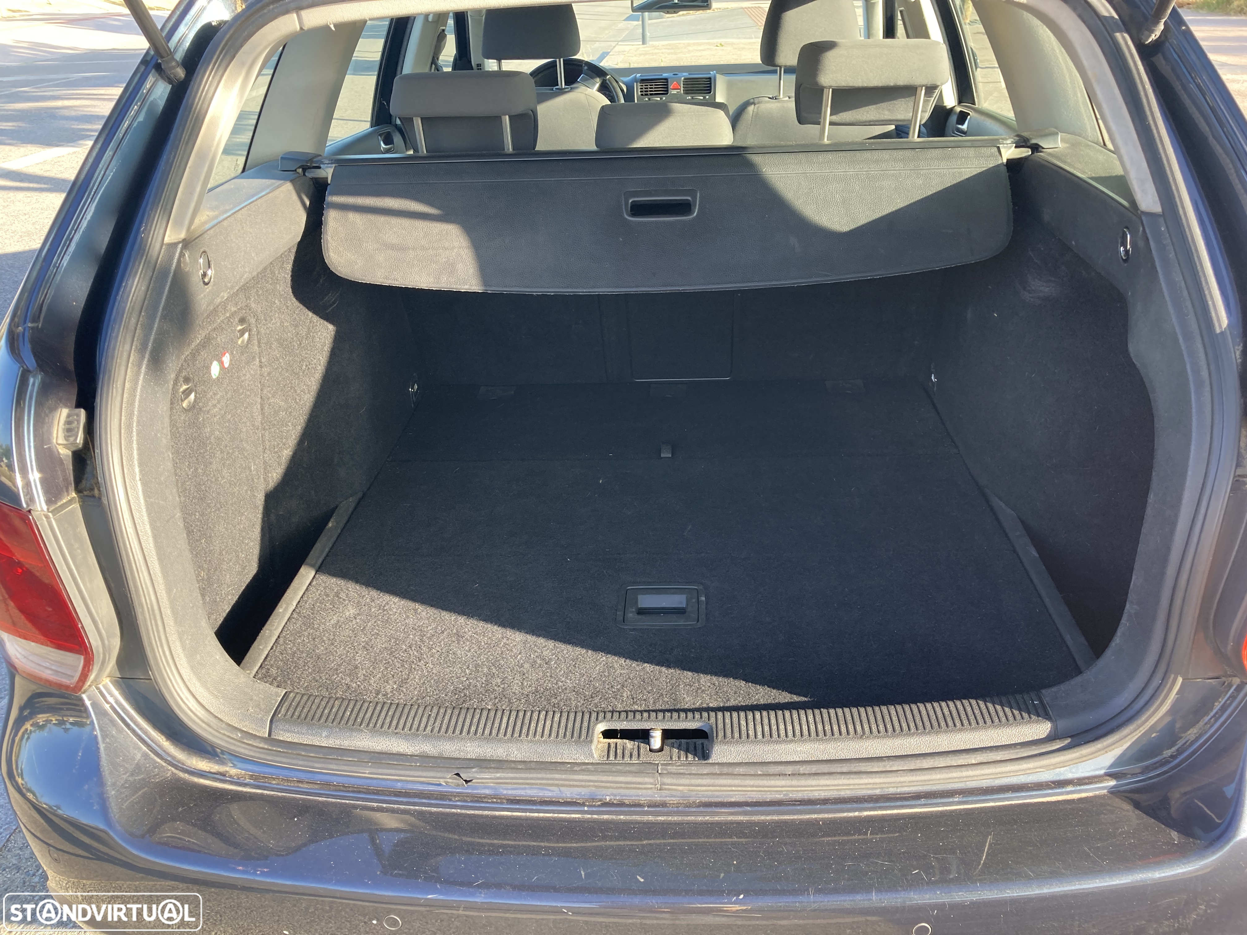 VW Golf Variant 1.9 TDi BlueM Confortline - 9