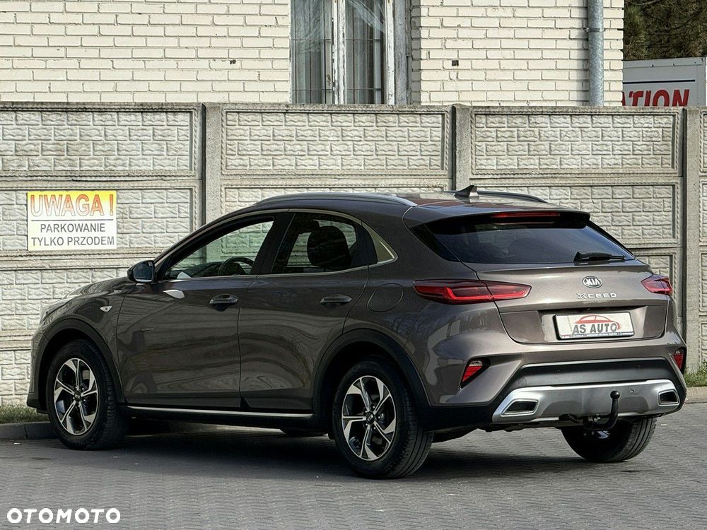 Kia XCeed 1.0 T-GDI L Business Line - 35