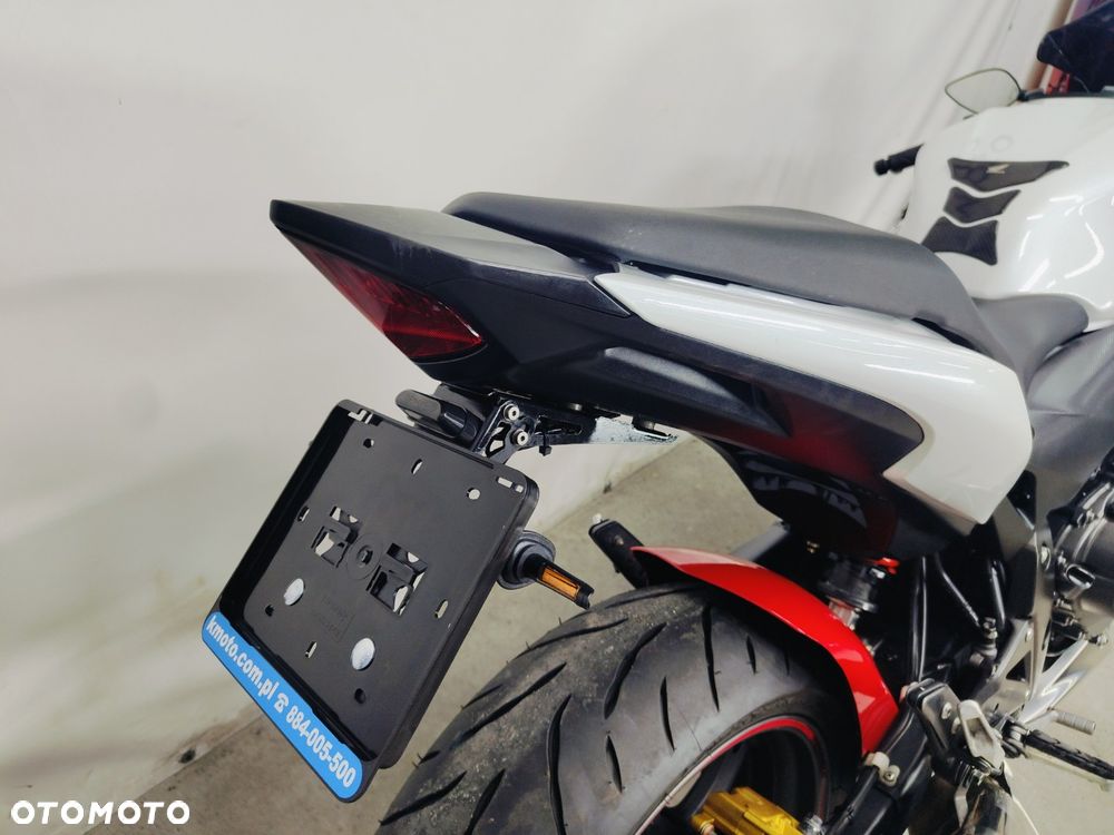 Honda CBR - 14