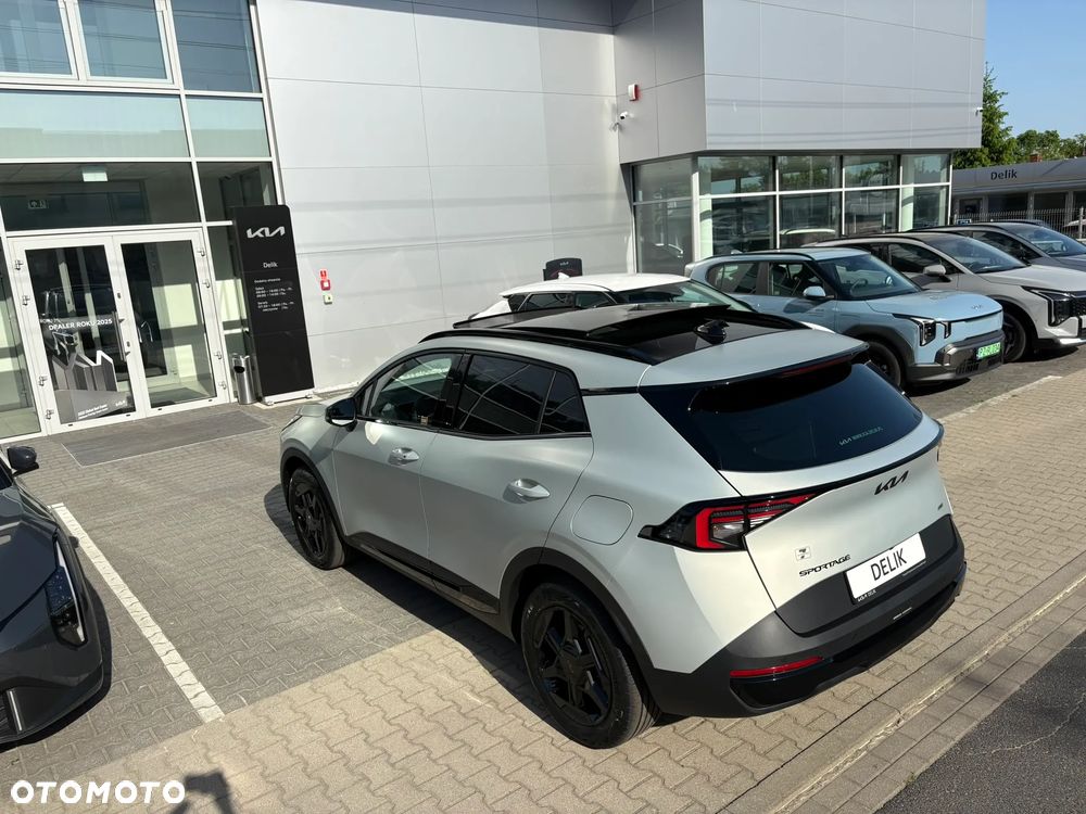 Kia Sportage 1.6 T-GDI HEV Black Edition 2WD - 23