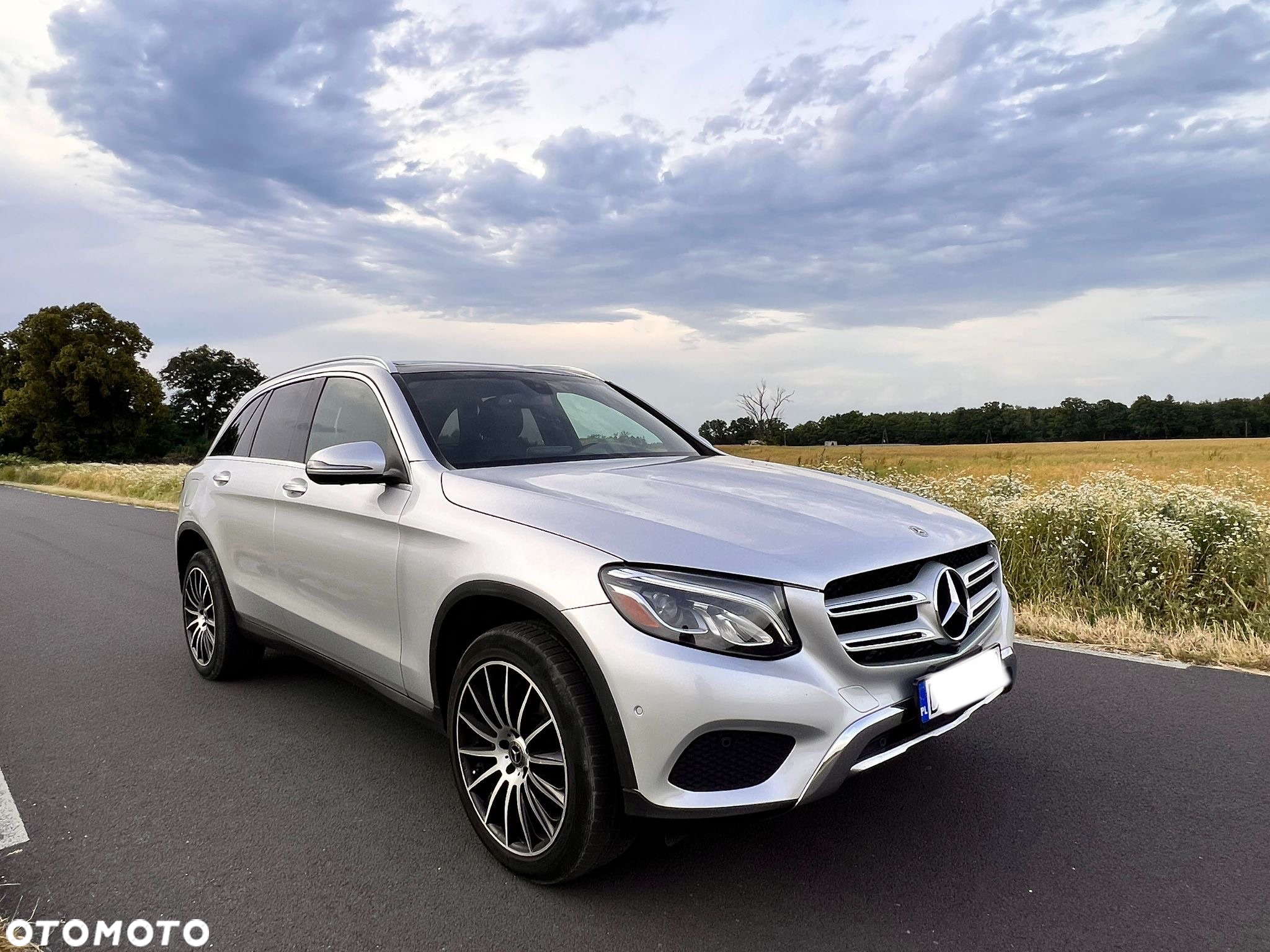 Mercedes-Benz GLC 300 4Matic 9G-TRONIC Exclusive - 2