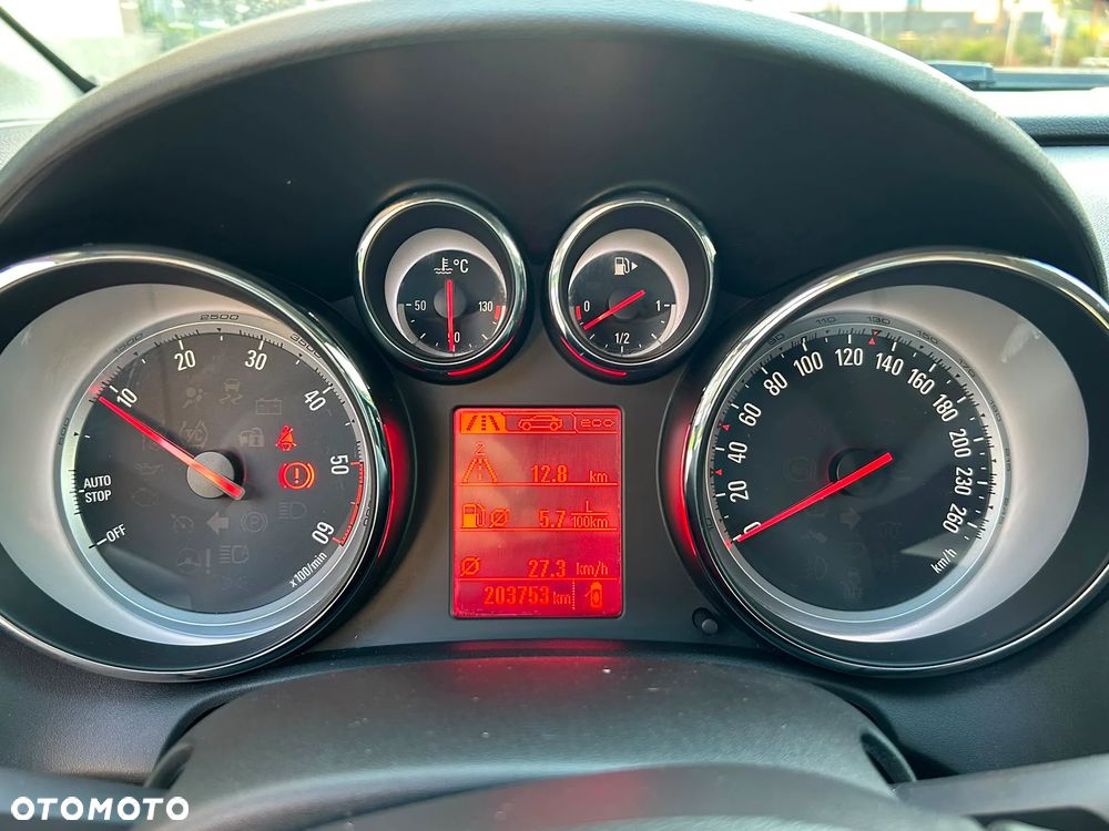 Opel Astra 1.6 CDTI Essentia - 20