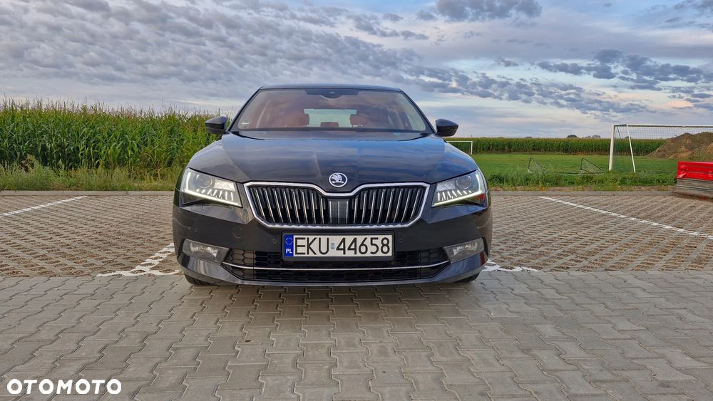 Skoda Superb 2.0 TDI Style DSG - 8