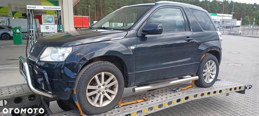 Suzuki Grand Vitara 1.6 De luxe - 1
