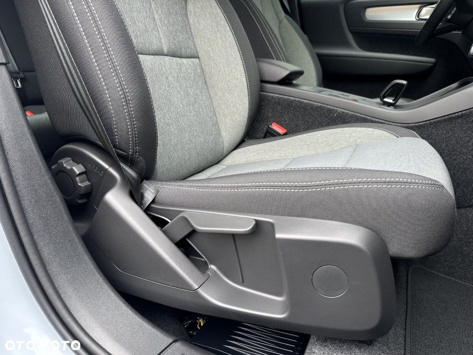 Volvo XC 40 - 15