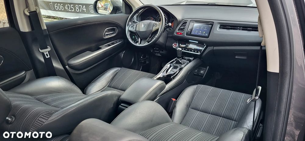 Honda HR-V 1.5 i-VTEC Executive - 17