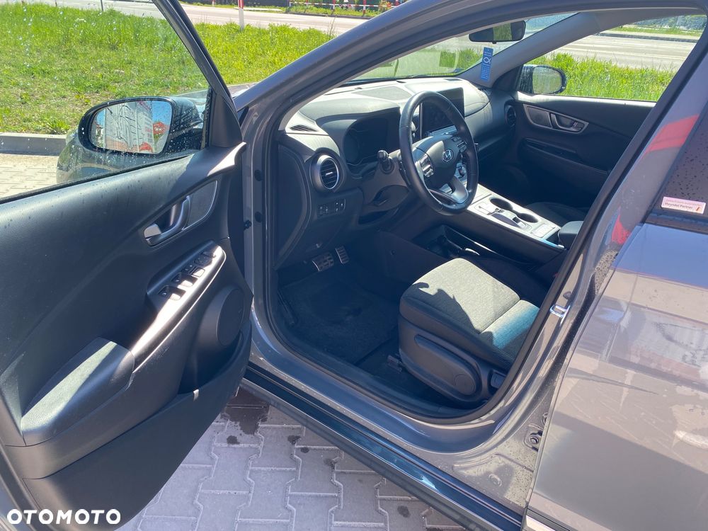 Hyundai Kona Electric 39kWh Premium - 10