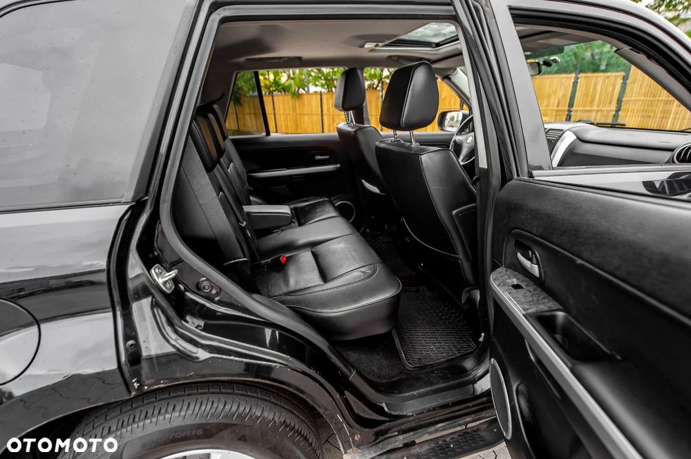 Suzuki Grand Vitara 1.9 DDiS Comfort + DPF - 21