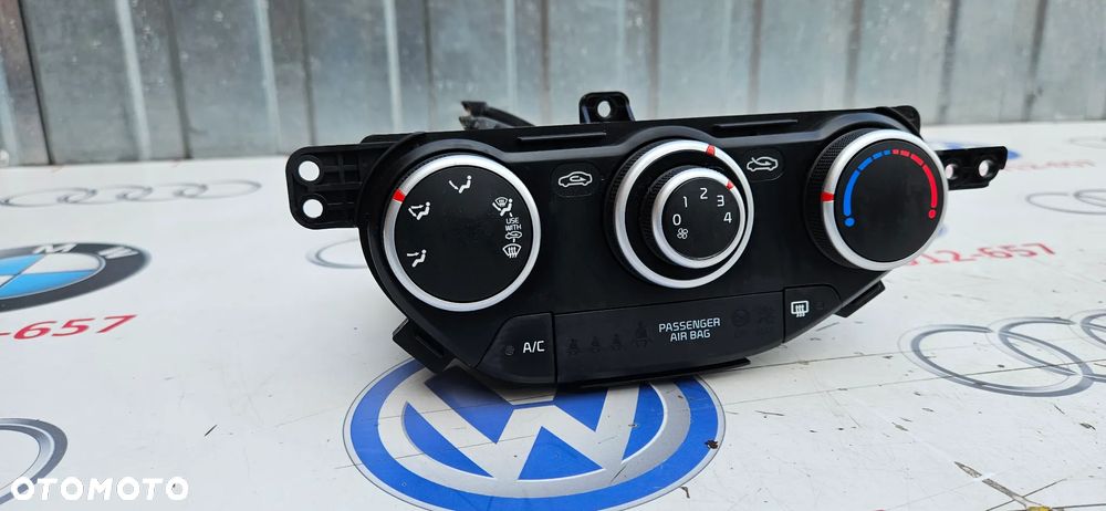 Kia Picanto II 2 2011- Panel klimatyzacji Sterowanie nawiewem Panel klimy AC 97250-1YAI0 Wersja 5 drzwi Europa - 4