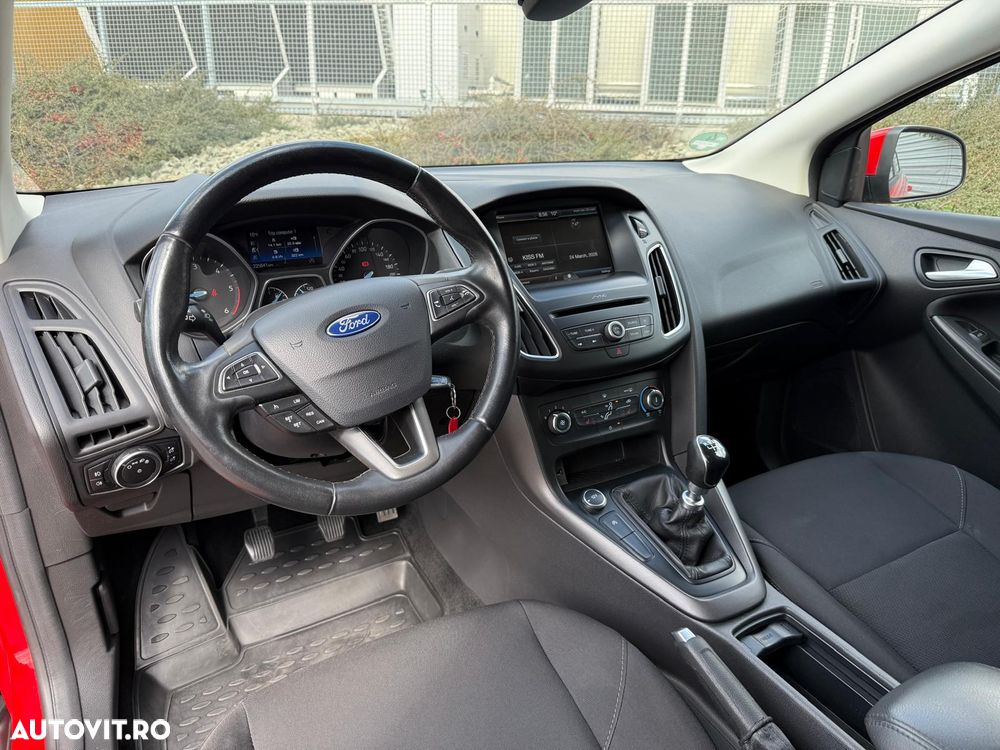 Ford Focus 1.5 TDCi DPF Start-Stopp-System Business - 13