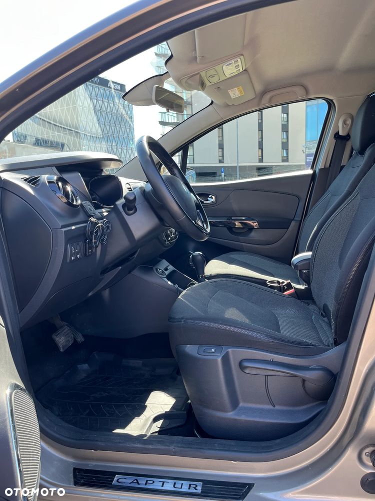 Renault Captur 1.2 TCe Intens EDC - 10