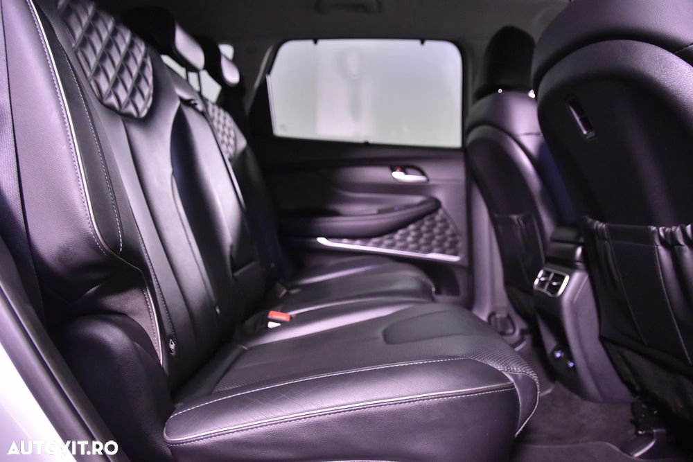 Hyundai Santa Fe - 12