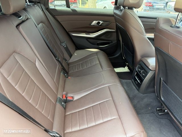 BMW 320 - 22