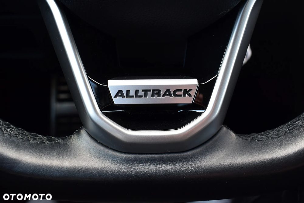 Volkswagen Passat Alltrack - 21