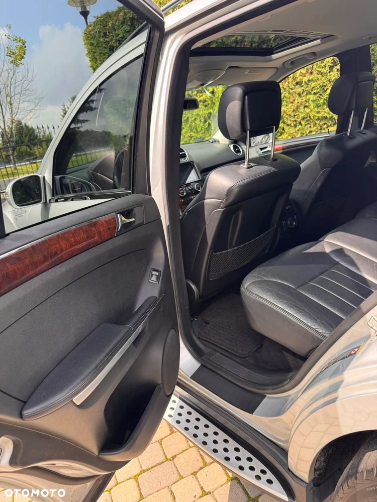 Mercedes-Benz ML 500 4-Matic - 18