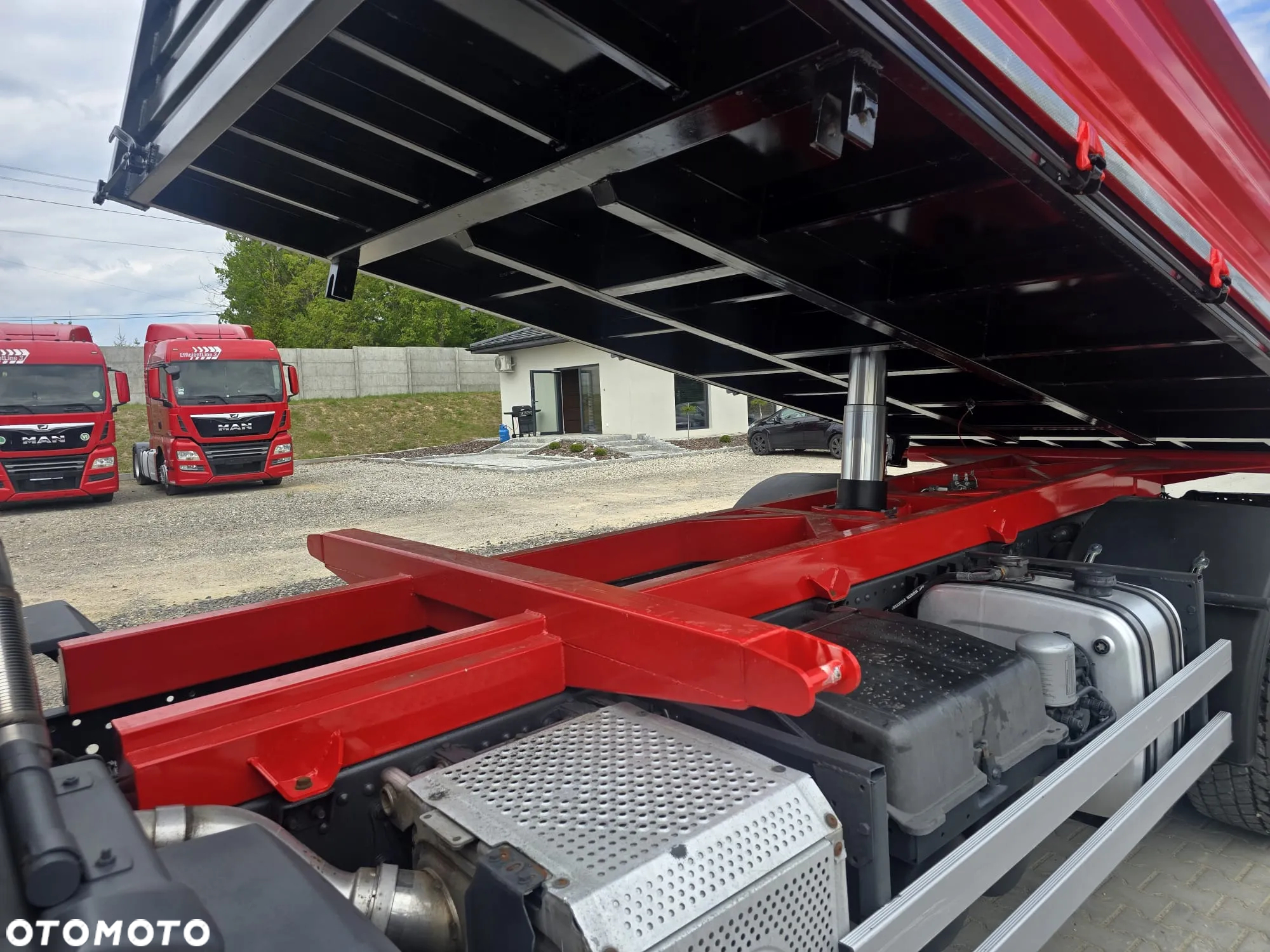 Mercedes-Benz AXOR 1824 / EURO 5 / WYWROTKA 3 STRONNA - 15