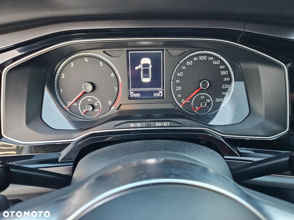 Volkswagen Polo 2.0 TSI DSG GTI - 10