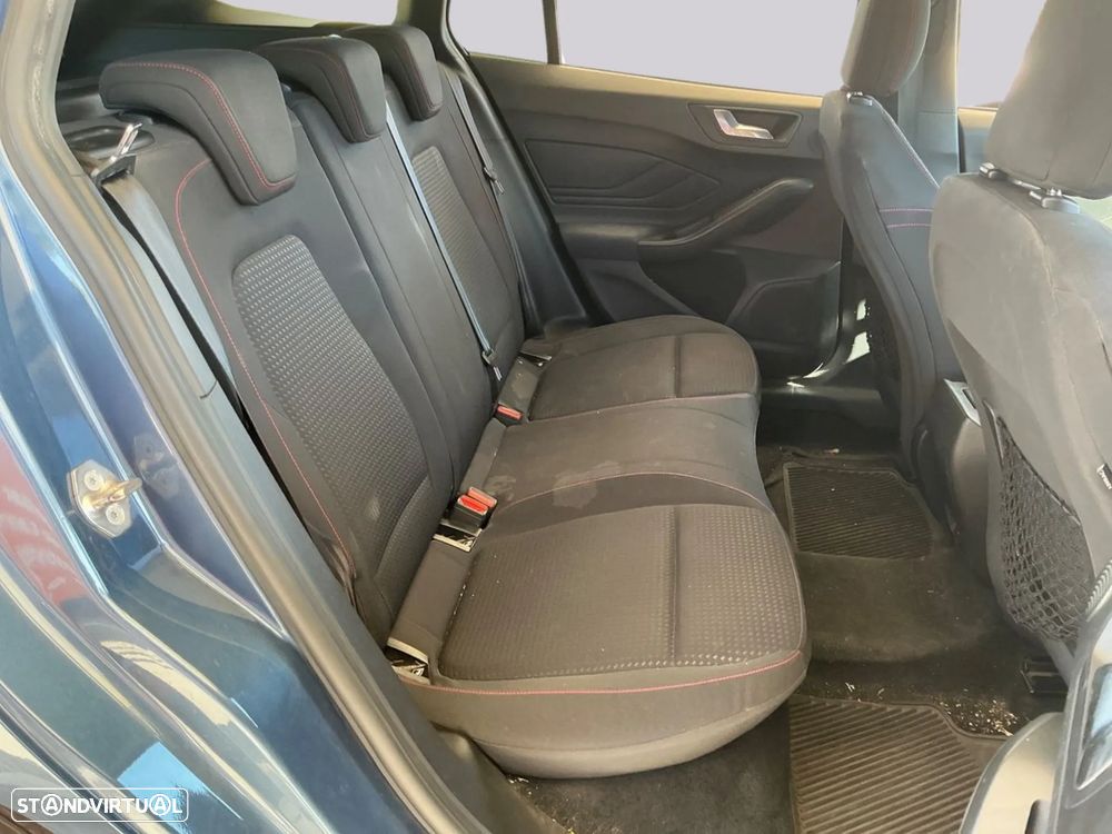 Ford Focus 1.0 EcoBoost ST-Line - 7