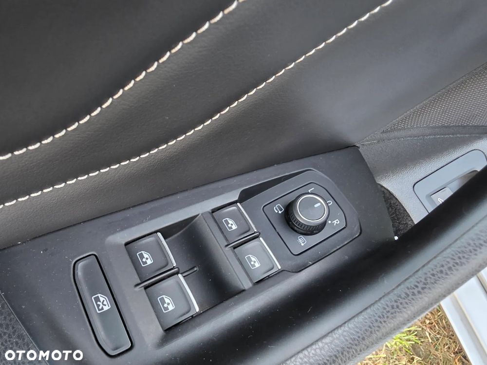 Volkswagen Passat 2.0 TDI SCR Style DSG - 21
