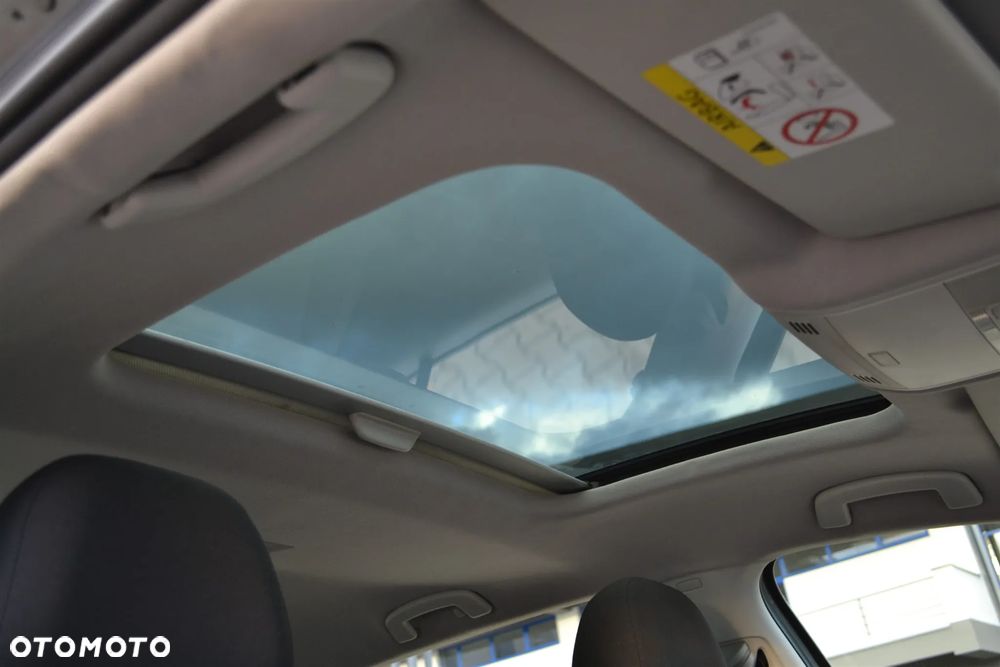 Volkswagen Golf VII 1.6 TDI BMT Comfortline - 24