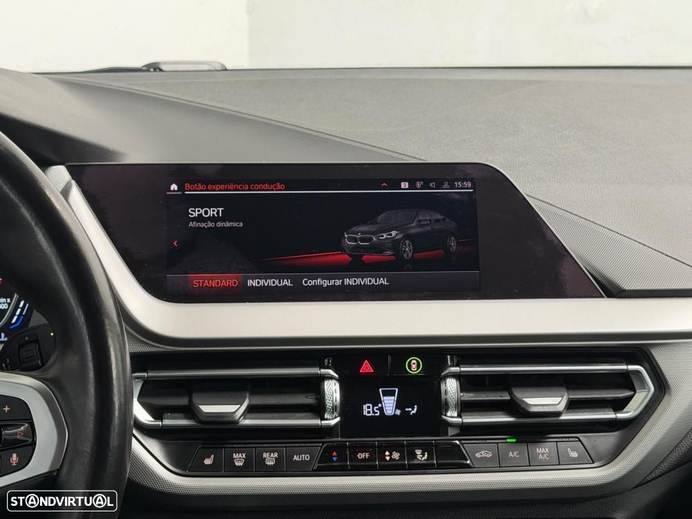 BMW 216 Gran Coupé d Aut. Advantage - 36