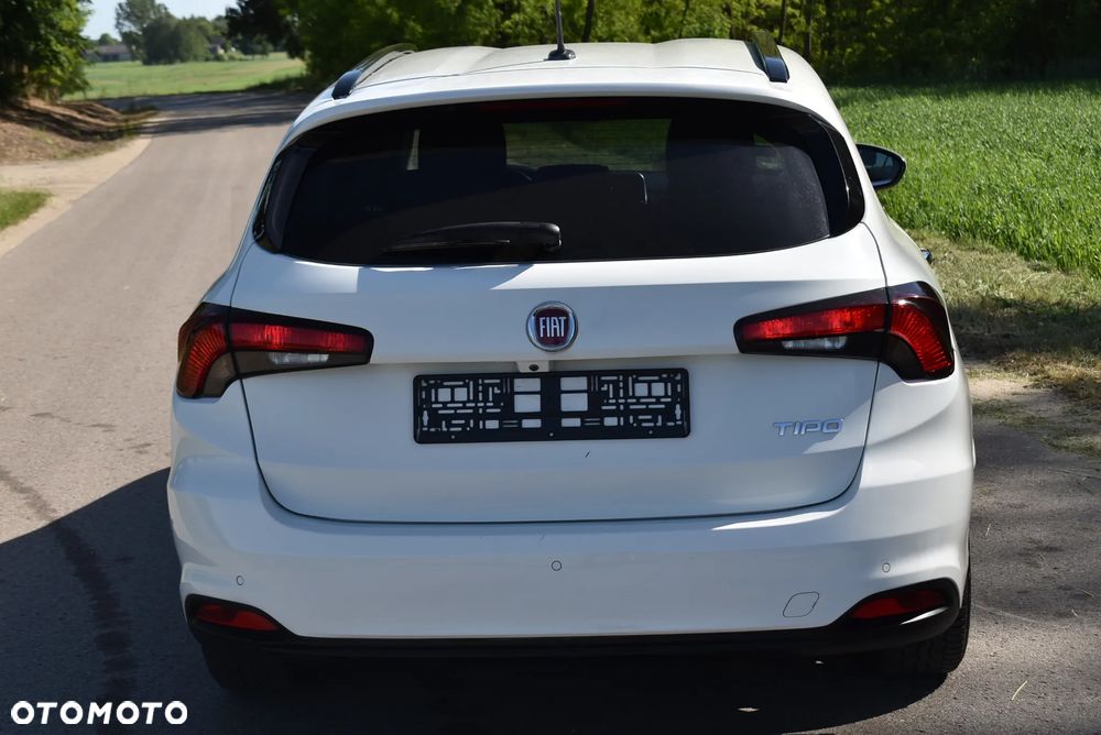 Fiat Tipo 1.4 T-Jet Lounge - 14