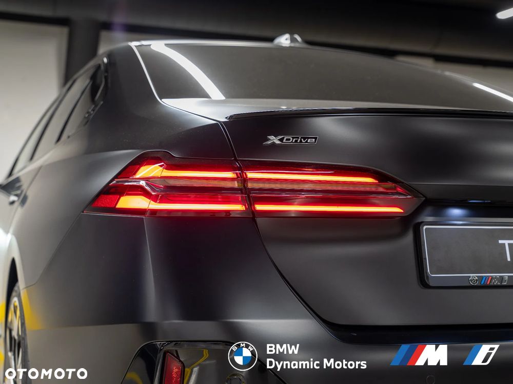 BMW Seria 5 540d xDrive - 12