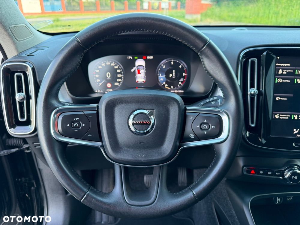 Volvo XC 40 D3 Momentum Pro - 14