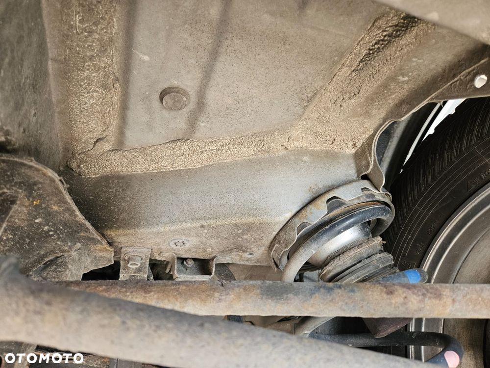 Toyota RAV4 - 15
