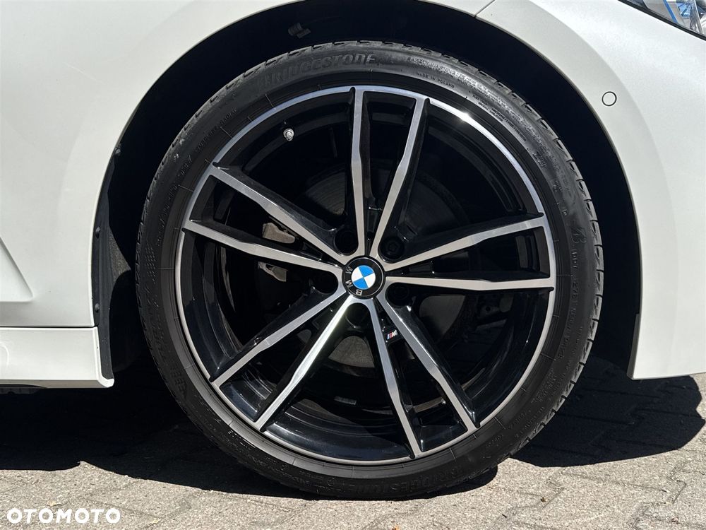 BMW Seria 3 320d xDrive - 6