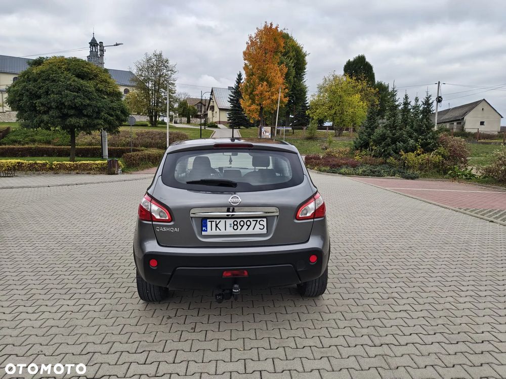 Nissan Qashqai 2012 photo 5