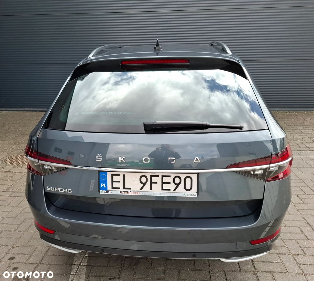 Skoda Superb 2.0 TSI L&K DSG - 15
