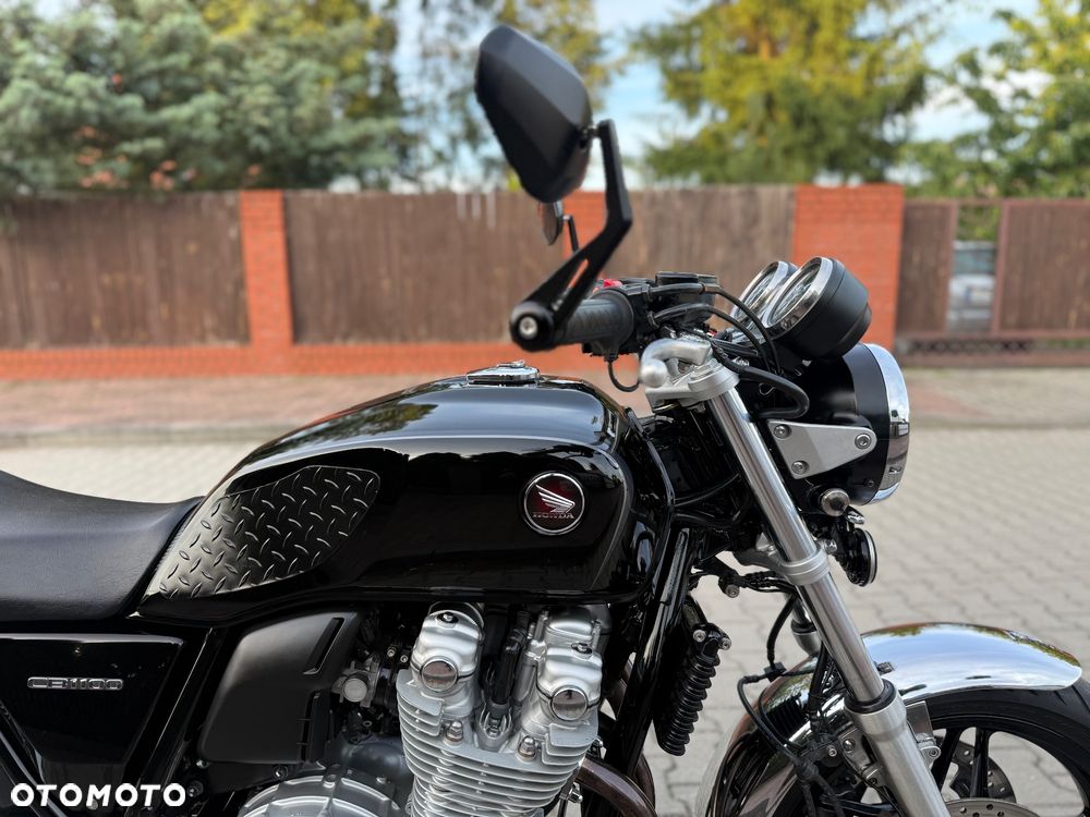 Honda CB - 7
