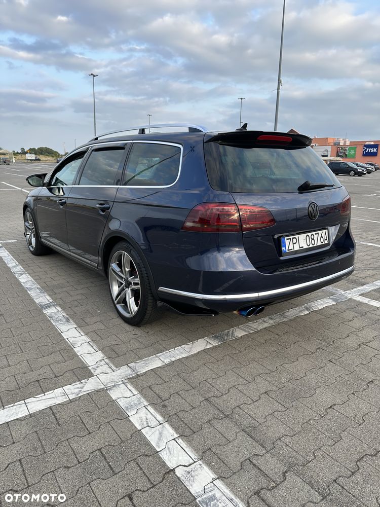 Volkswagen Passat 2.0 TDI 4Mot Highline - 34