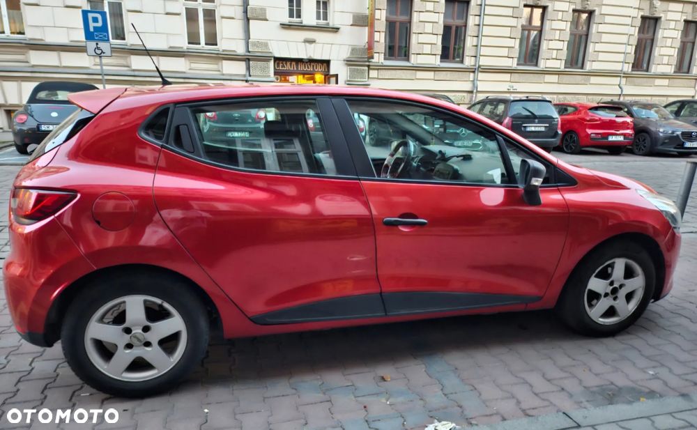 Renault Clio 1.2 16V Alize - 3