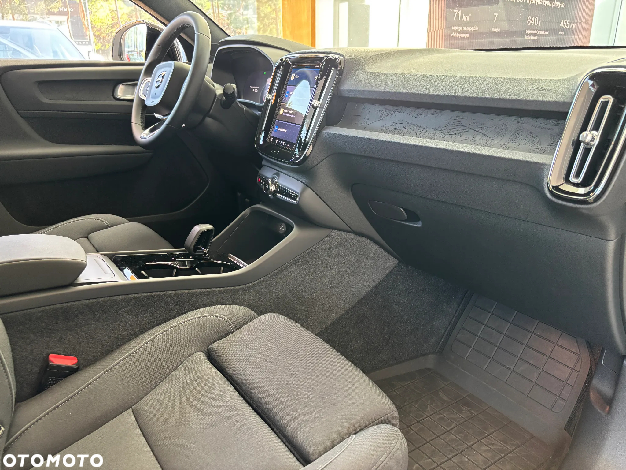 Volvo C40 Recharge Plus - 14