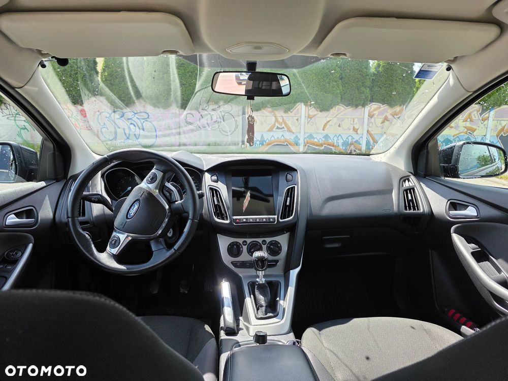 Ford Focus 2.0 TDCi Trend - 8