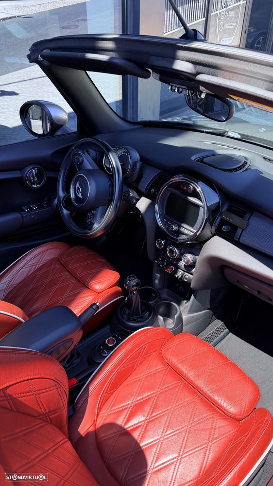 MINI Cabrio Cooper D - 12
