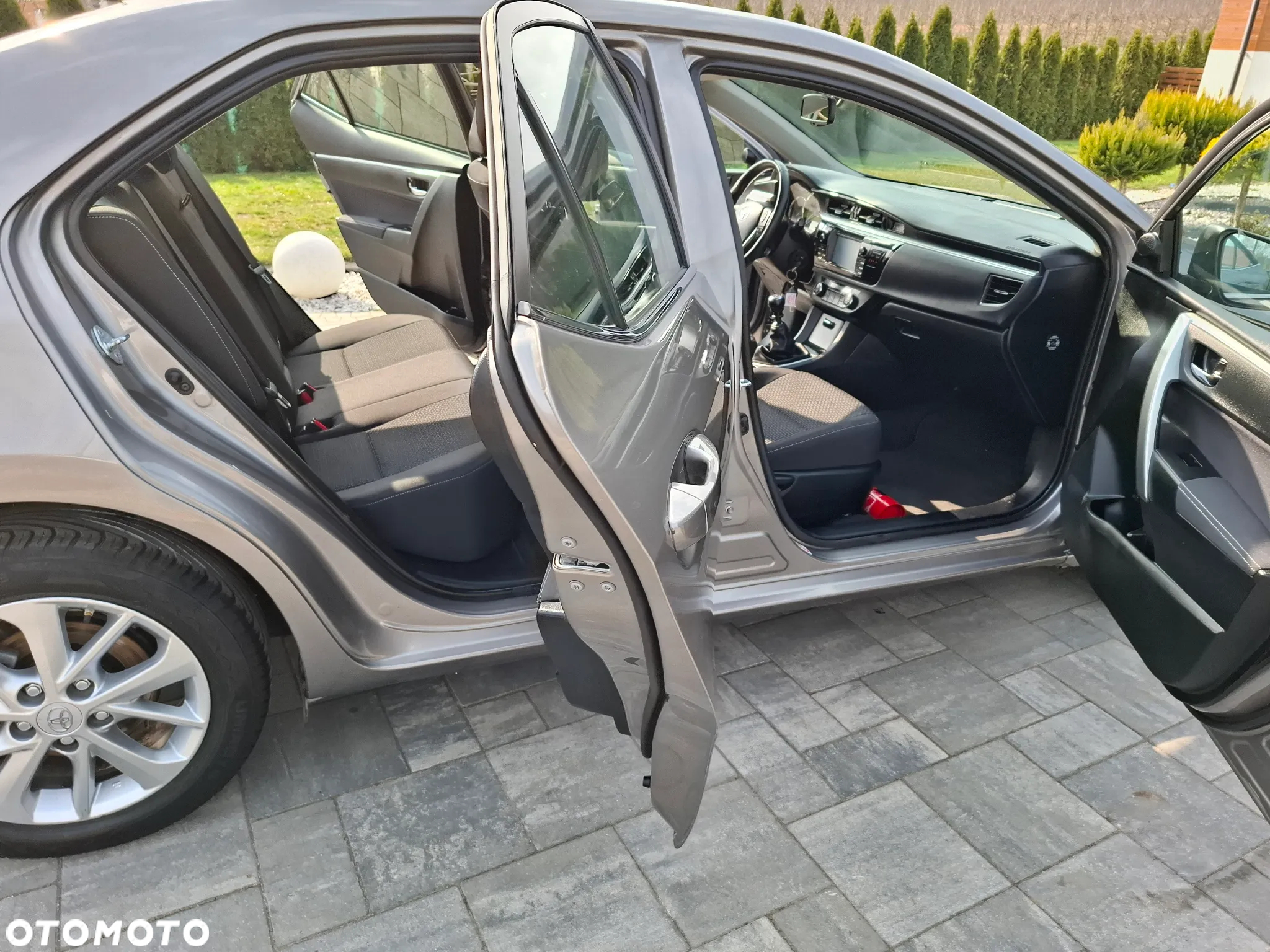 Toyota Corolla 1.6 Executive - 21