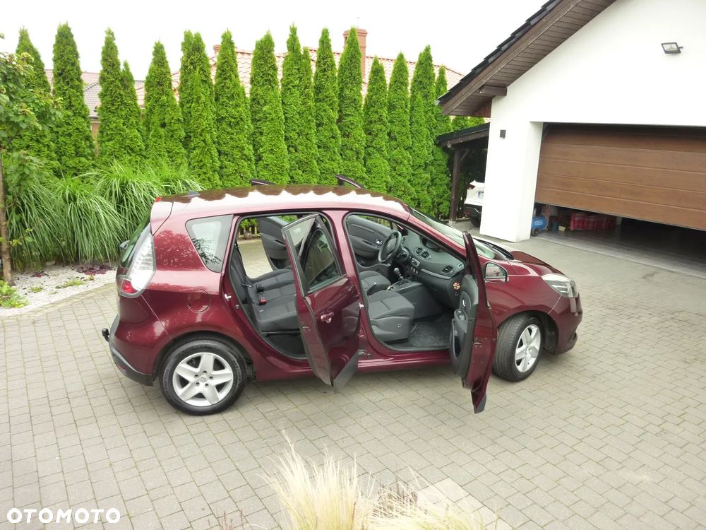 Renault Scenic 1.6 16V 110 Dynamique - 14