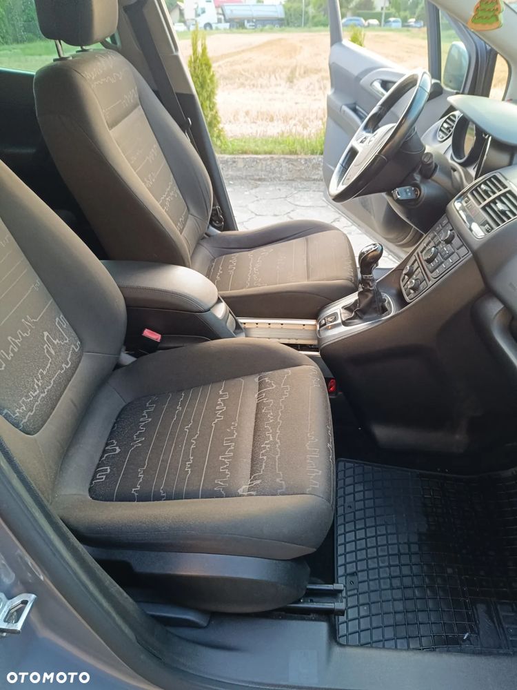 Opel Meriva 1.7 CDTI Color Edition - 8