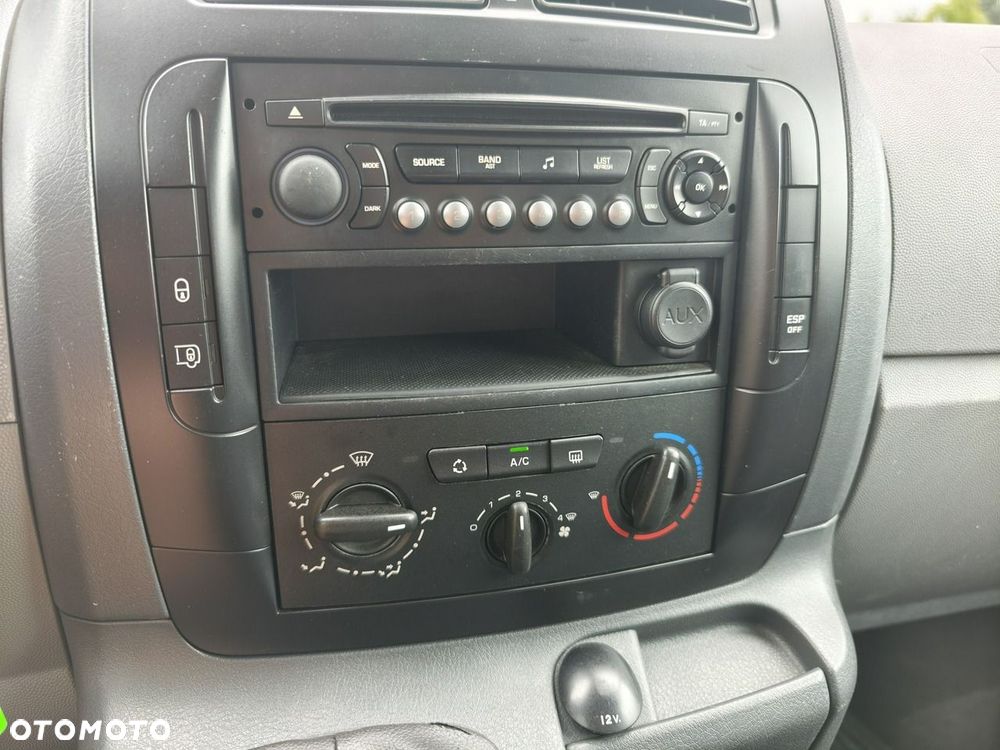Peugeot Expert - 12