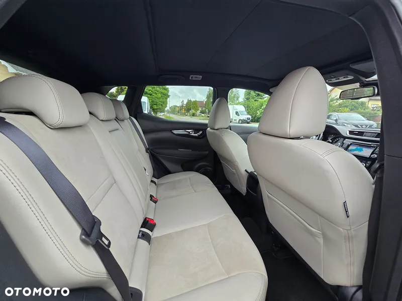 Nissan Qashqai 1.6 DCi Tekna Xtronic EU6 - 35
