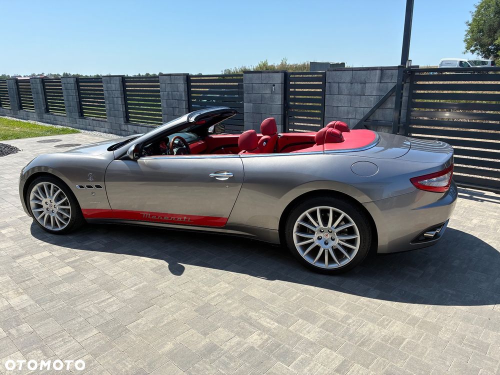 Maserati GranCabrio - 6