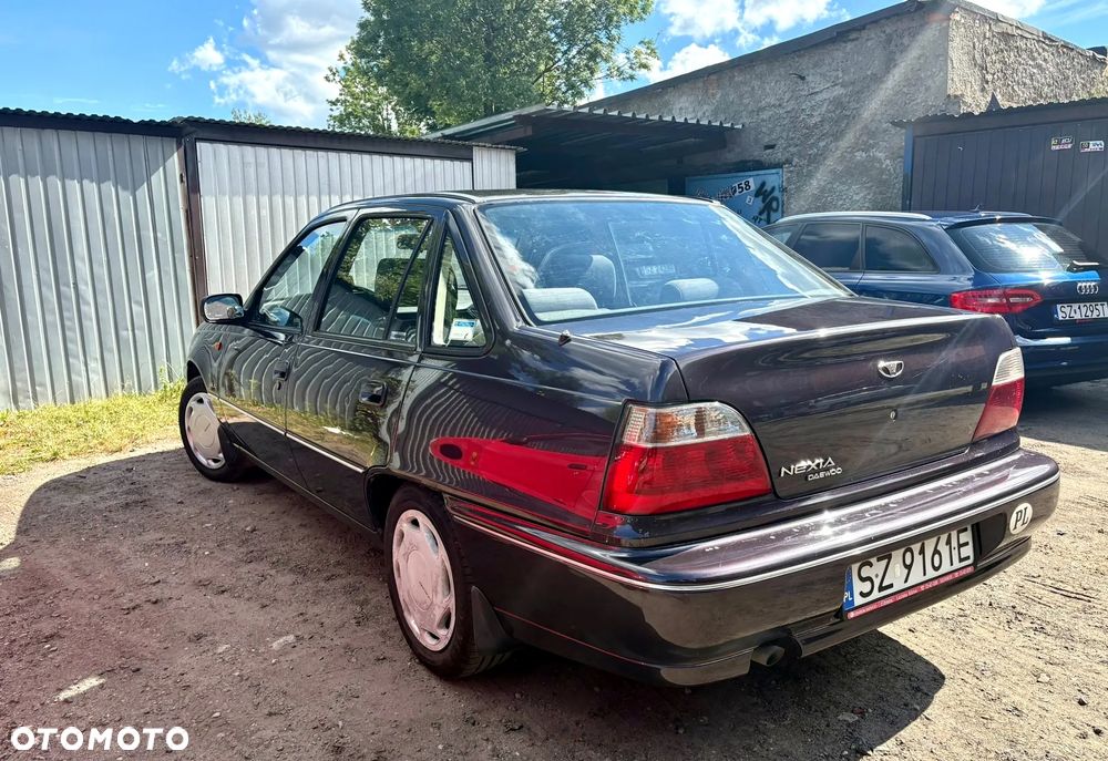 Daewoo Nexia - 1