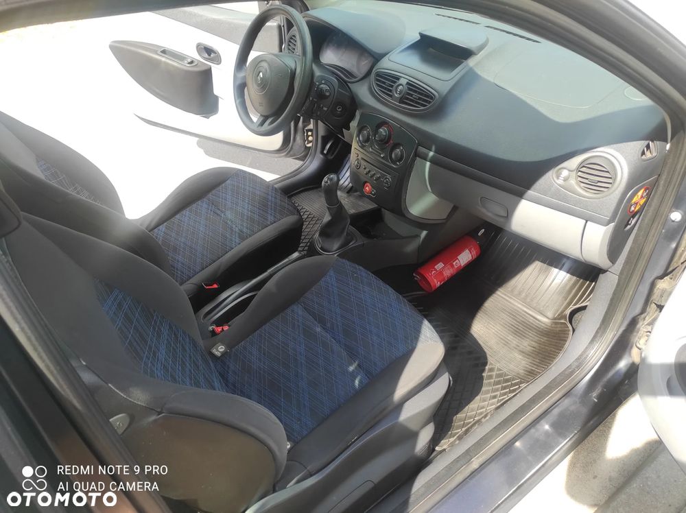 Renault Clio 1.4 Fairway - 16